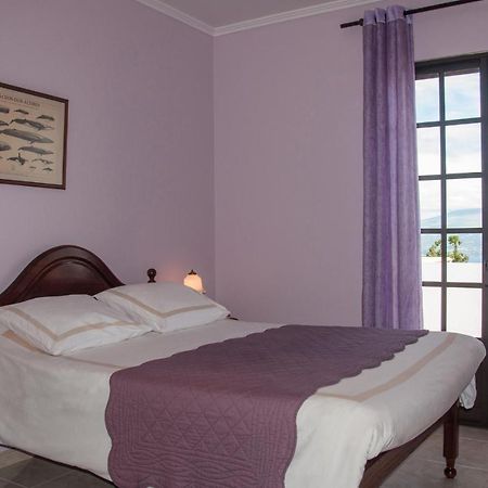 Vila Belgica Bed and Breakfast Horta  Eksteriør billede